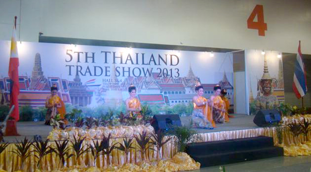 Ambassador presided over the opeThe 5th Thailand Trade Show 2013