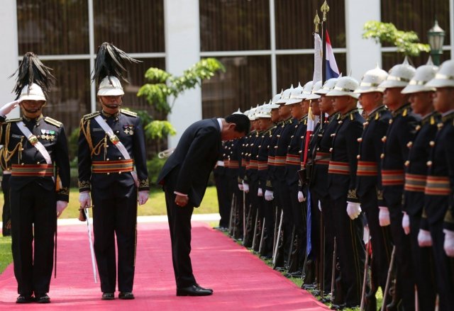 นายธนาธิป อุปัติศฤงค์ ได้ยื่นพระราชสาส์นตราตั้งเป็นเอกอัครราชทูตวิสามัญผู้มีอำนาจเต็ม